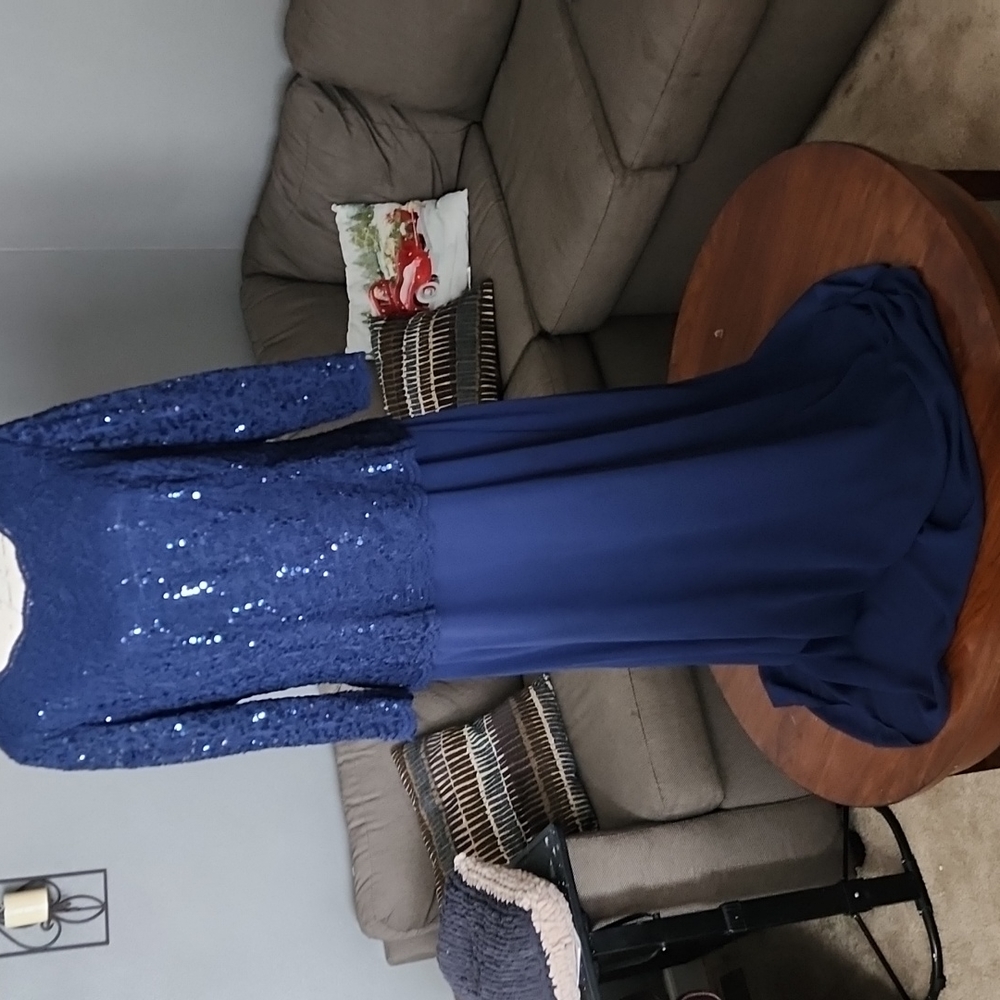 Alex Evenings Dress